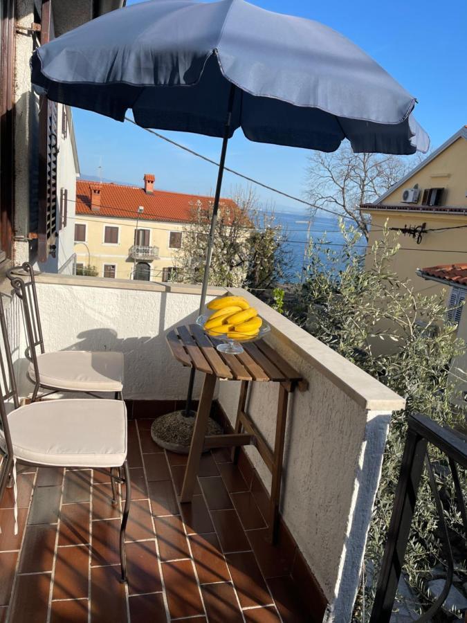 Apartments Matacin With Sea View Opatija Exteriör bild