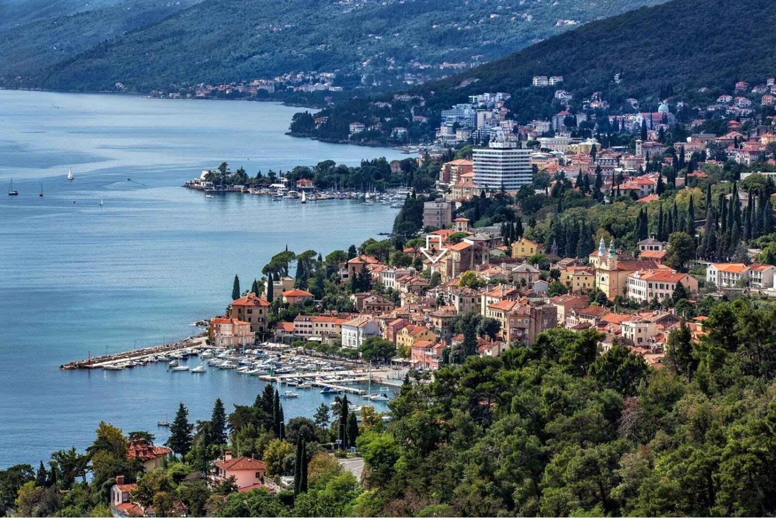 Apartments Matacin With Sea View Opatija Exteriör bild